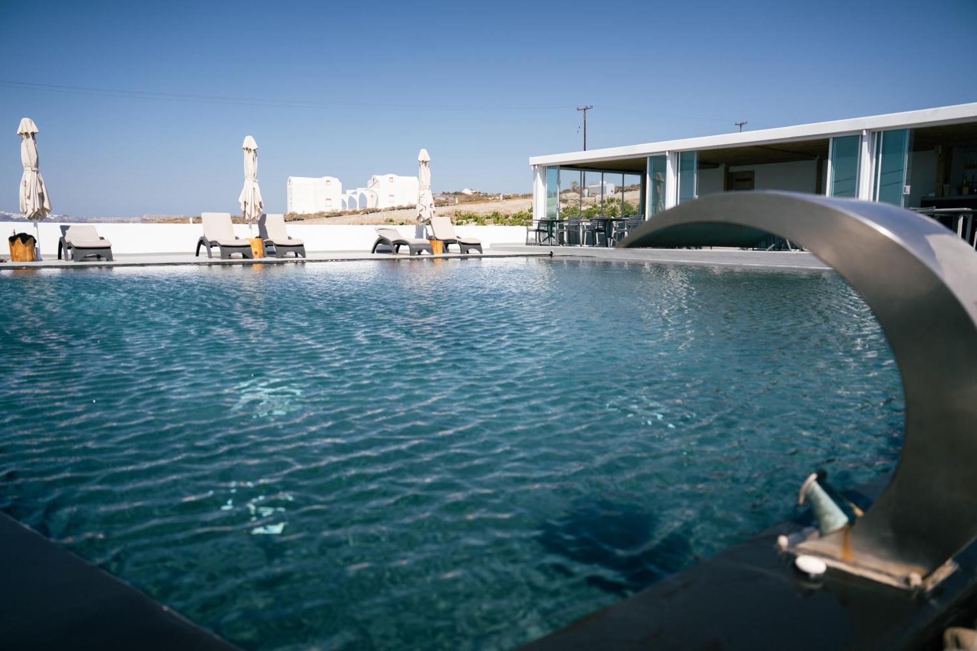 Serenita Luxury Suites Akrotiri  Ngoại thất bức ảnh